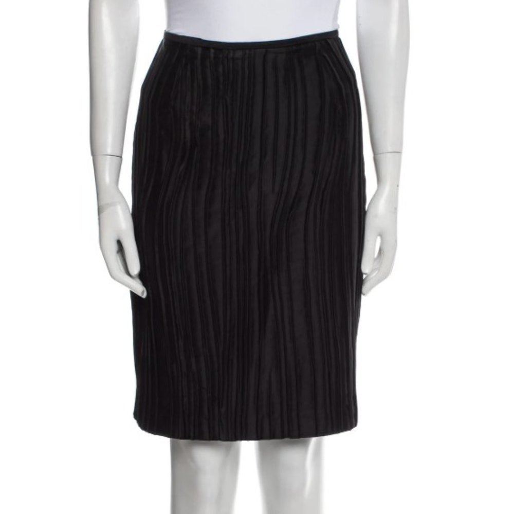 Lafayette 148 New York Black Pleated Knee-High Skirt - 10